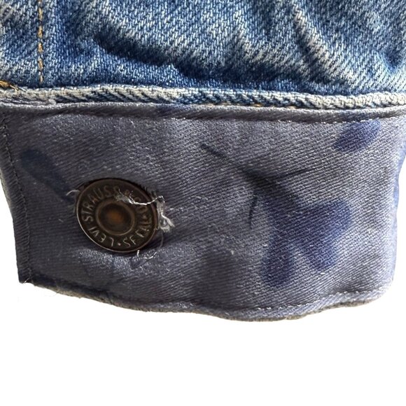 Vintage Levis Strauss & Co. 38R Denim Jacket With Custom Collar & Cuffs 80's - Picture 9 of 12